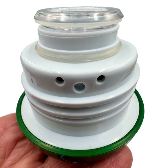 Spode Christmas Tree Thermal Carafe Serves Hot or Cold Liquids 1 Liter NIB - Picture 10 of 15